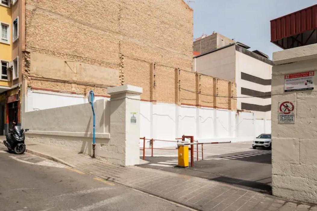 Room With Private Bathroom And Balcony Nearby The Mercado Central, Center And Beach Alicante Exterior foto